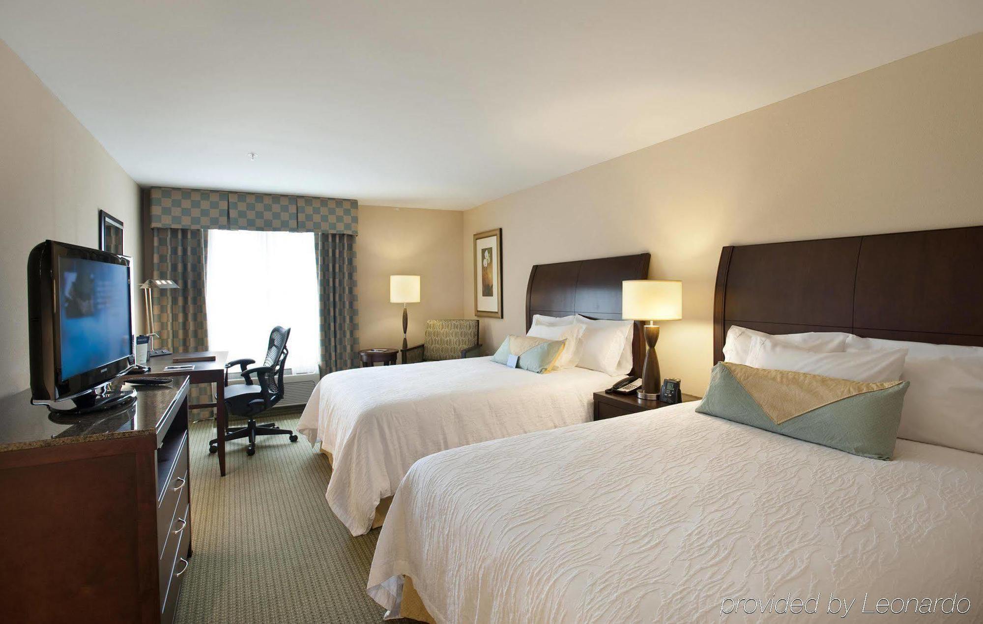 Hilton Garden Hotel 3*